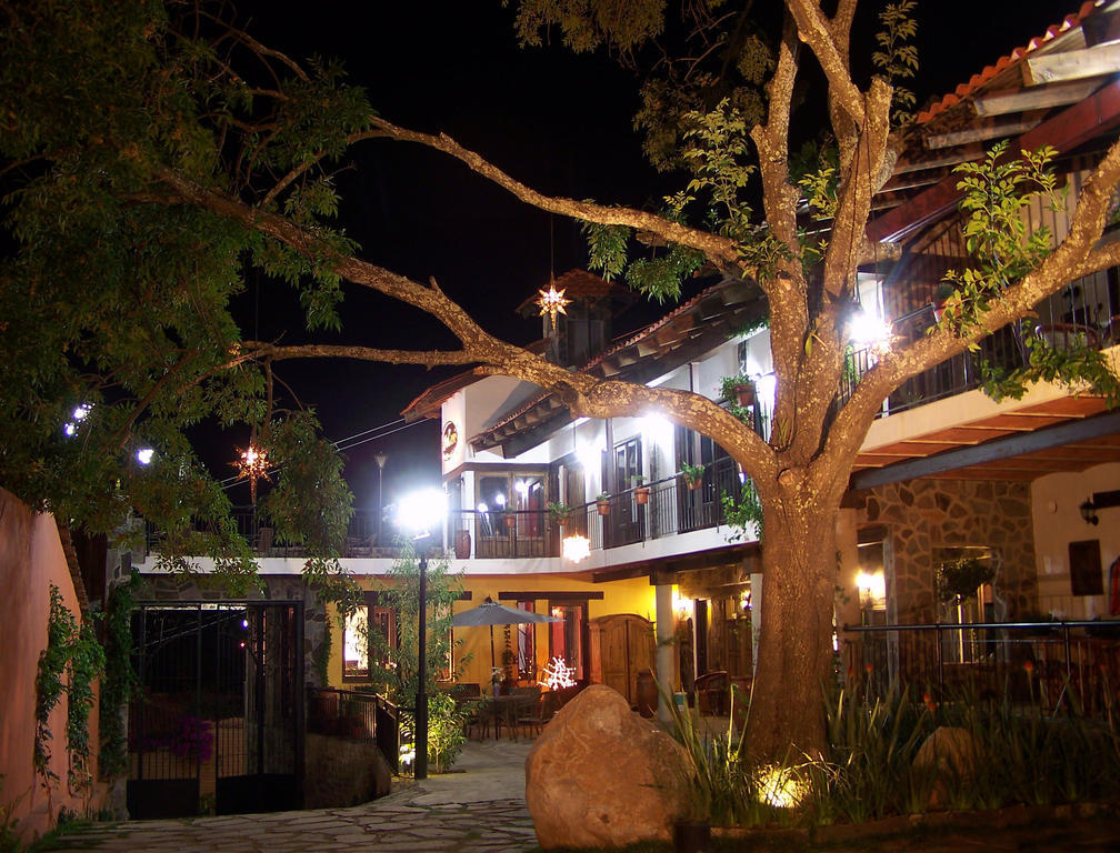 Hotel Villa Cassis Tapalpa Luaran gambar